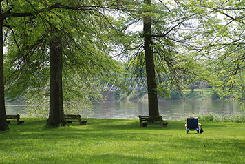 Person in lawn chair at Washington Crossing State Park, north of Philadelphia.