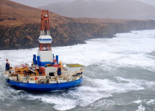The drilling ship Kulluk, aground near Kodiak Island, Alaska, in January 2013.